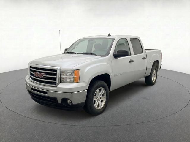2012 GMC Sierra 4WD Crew Cab SLE SWB's photo