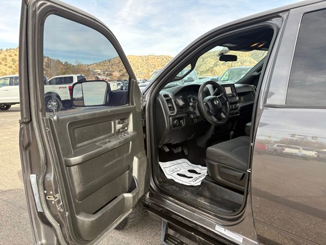 2022 RAM Ram 3500 Pickup Tradesman - Photo 12