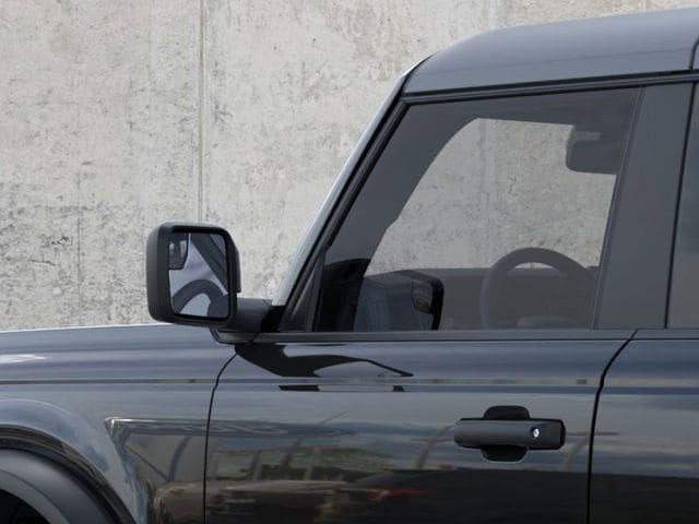 2025 Ford Bronco 4-Door Base - Photo 17