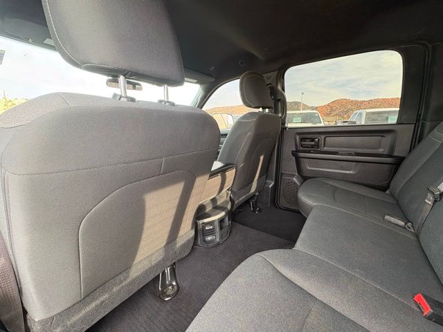 2022 RAM Ram 3500 Pickup Tradesman - Photo 15
