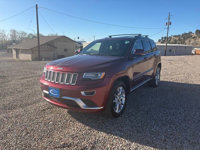 2016 Jeep Grand Cherokee Summit 4WD's photo