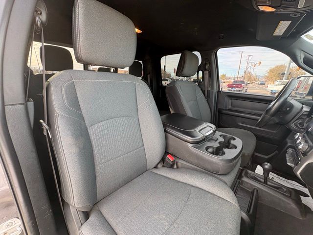 2022 RAM Ram 3500 Pickup Tradesman - Photo 22
