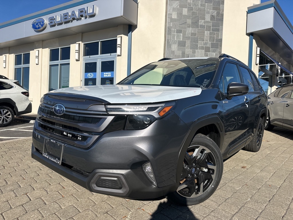 2025 Subaru Forester Limited's photo