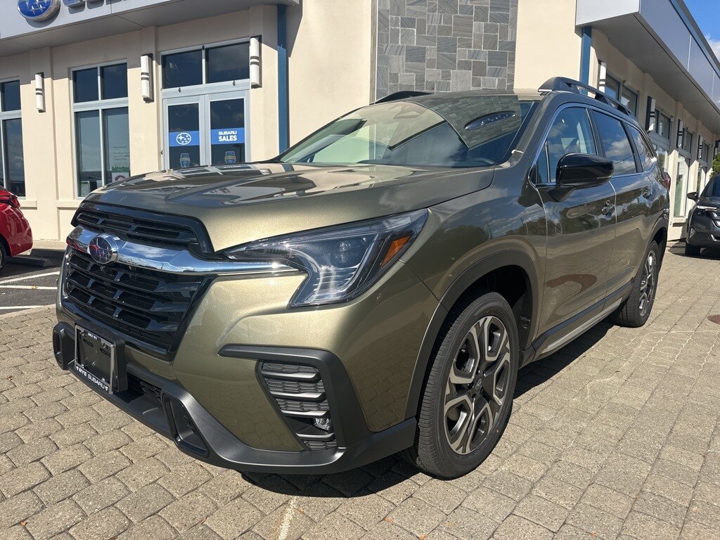 New 2025 Subaru Ascent Limited 7-Passenger SUV