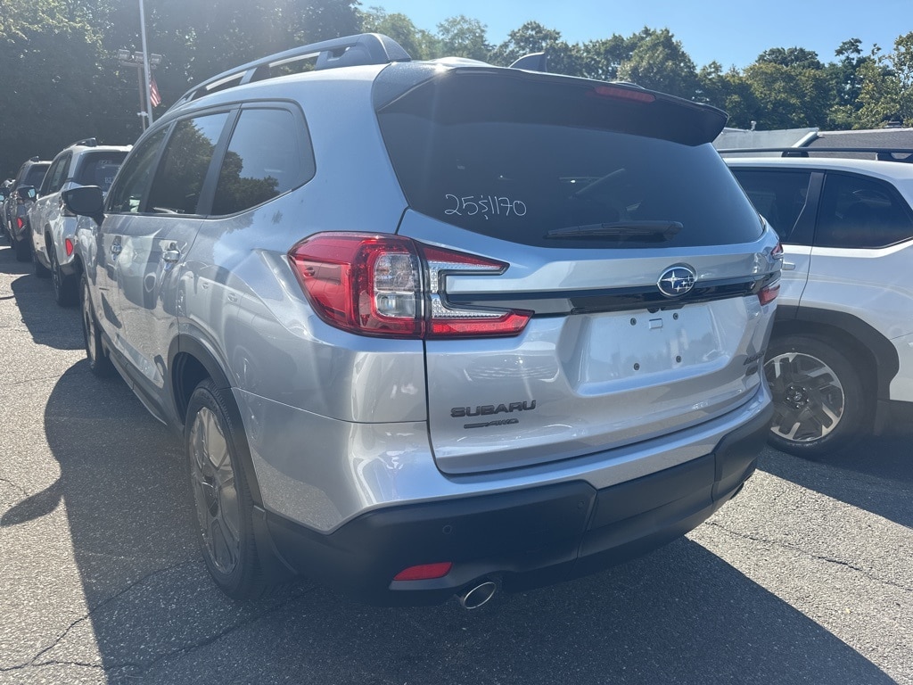 New 2025 Subaru Ascent Onyx Edition 7-Passenger SUV