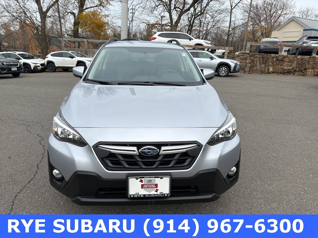 2023 Subaru Crosstrek Premium photo 2