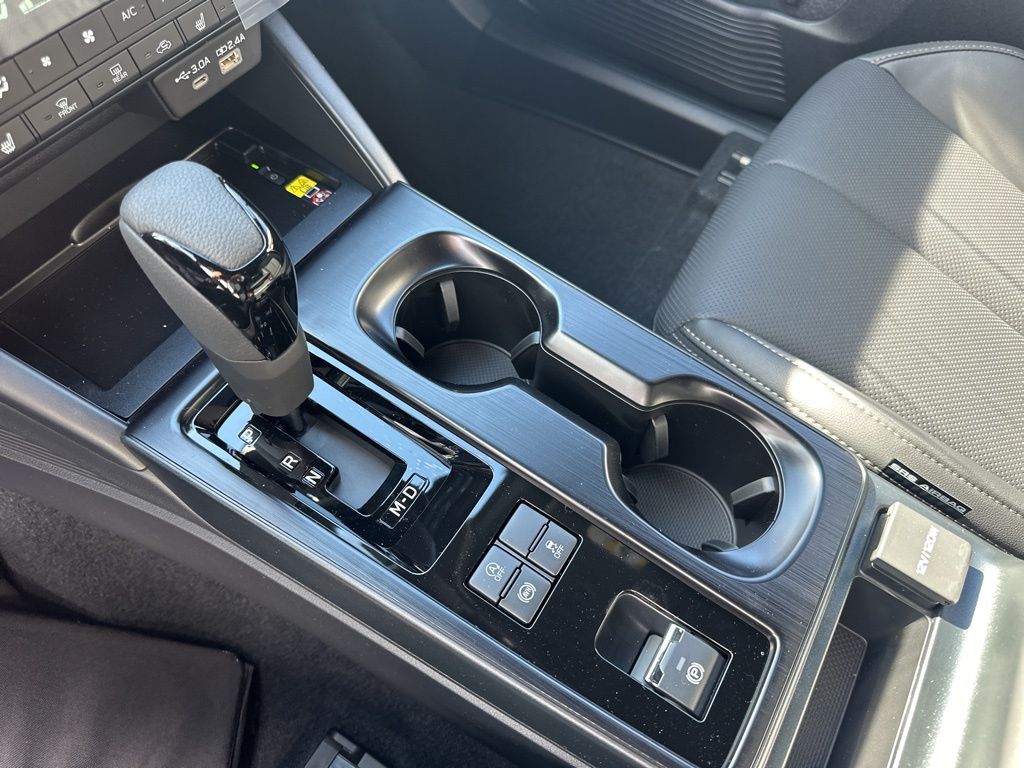 2026 Subaru Outback Limited - Photo 28