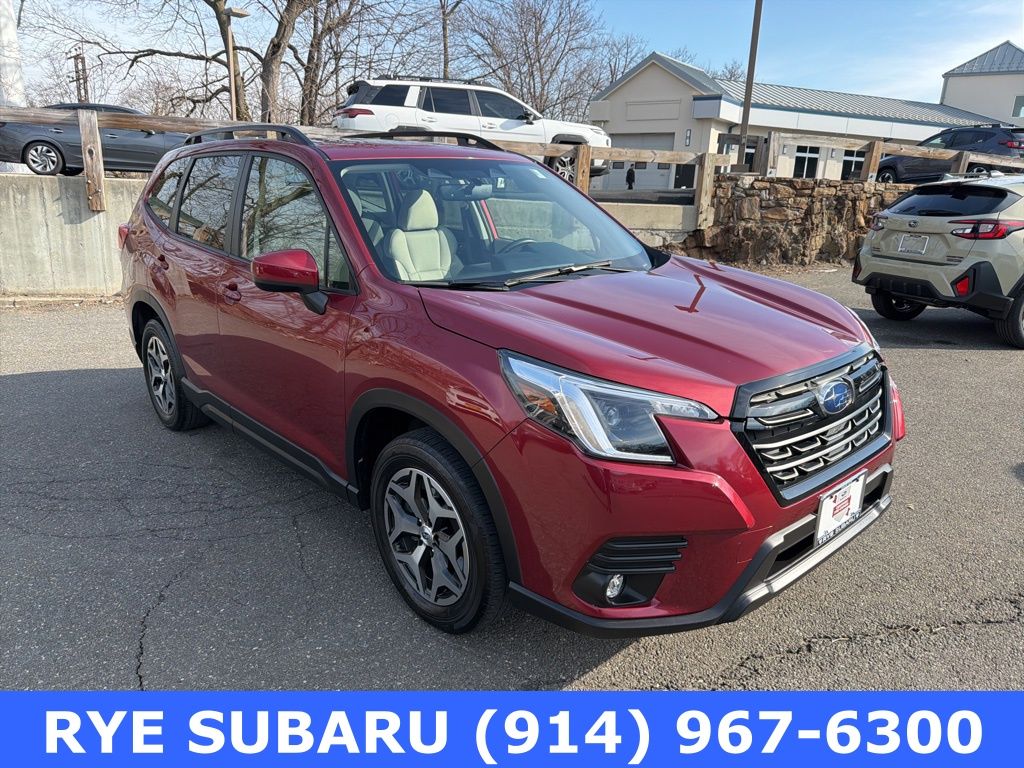 2024 Subaru Forester Premium