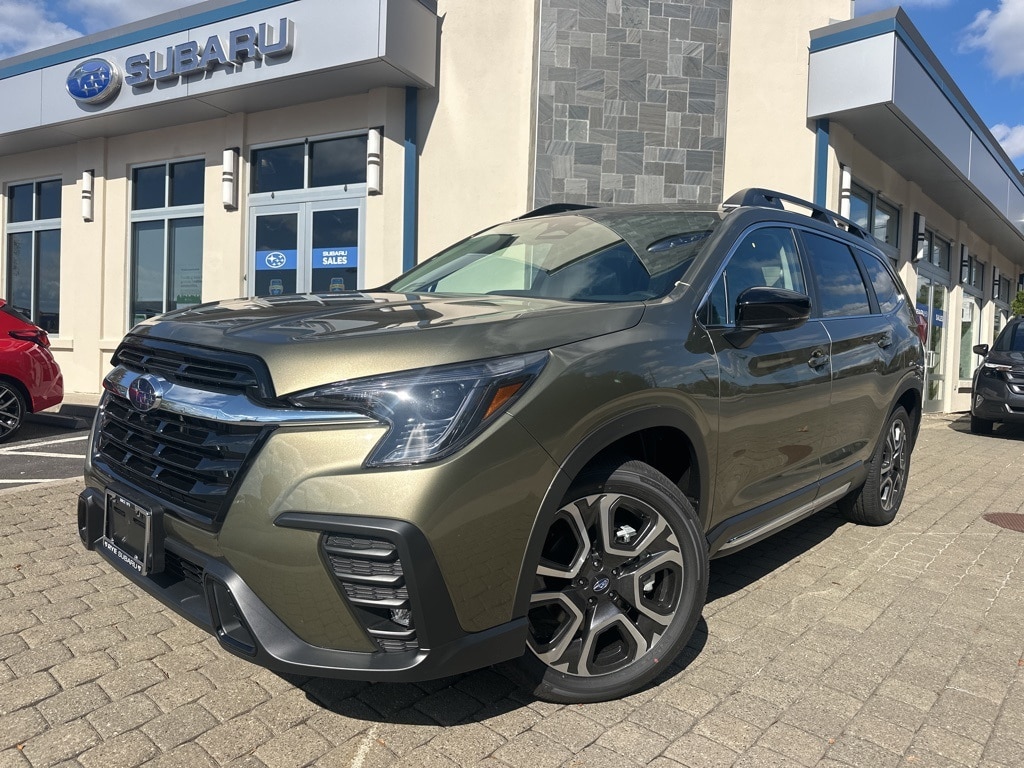 New 2025 Subaru Ascent Limited 7-Passenger SUV