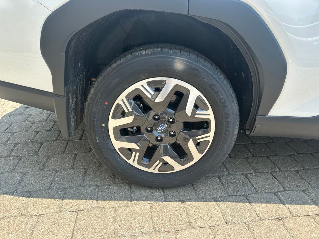 2026 Subaru Forester Base - Photo 6