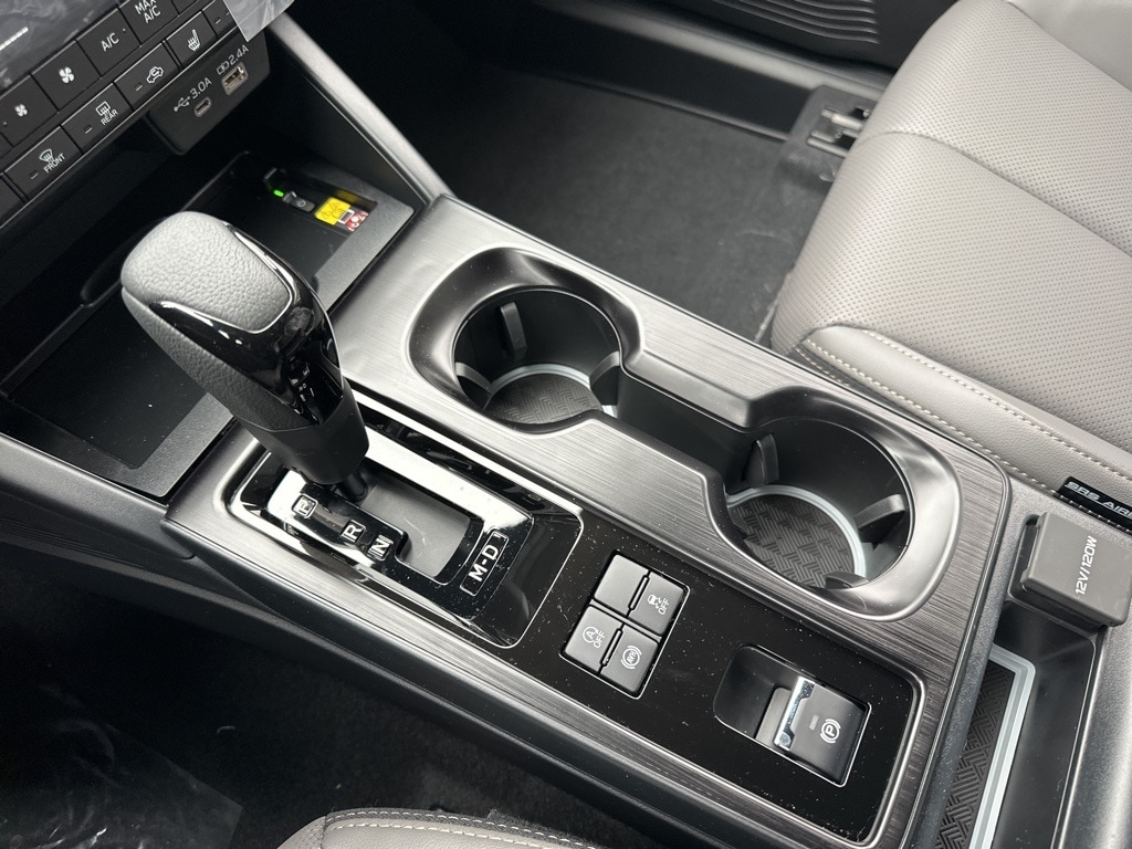 2026 Subaru Outback Limited - Photo 28