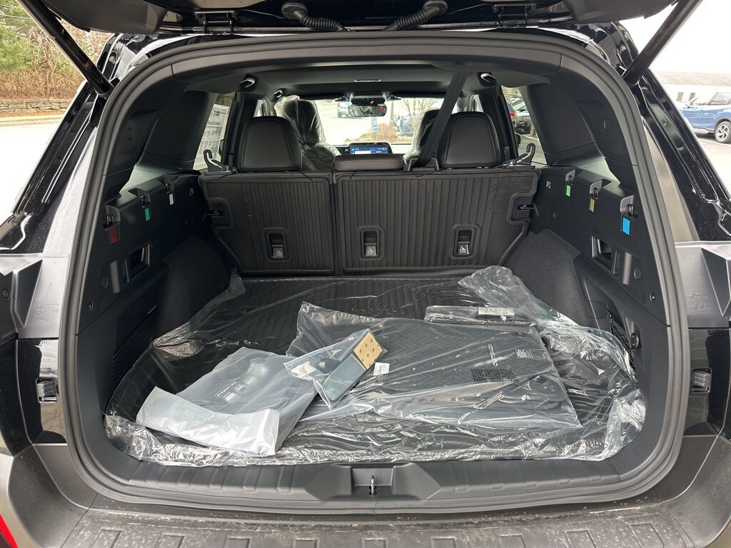 2026 Subaru Outback Limited - Photo 13