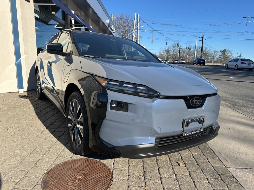 2026 Subaru Solterra Touring XT's photo