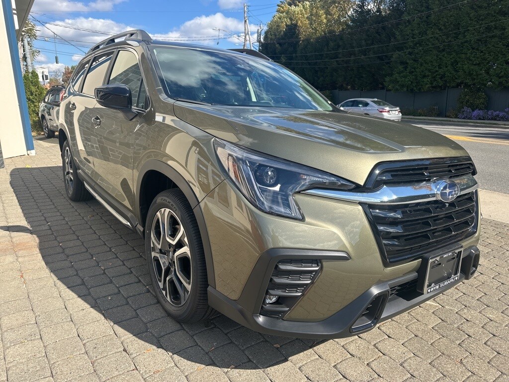 New 2025 Subaru Ascent Limited 7-Passenger SUV
