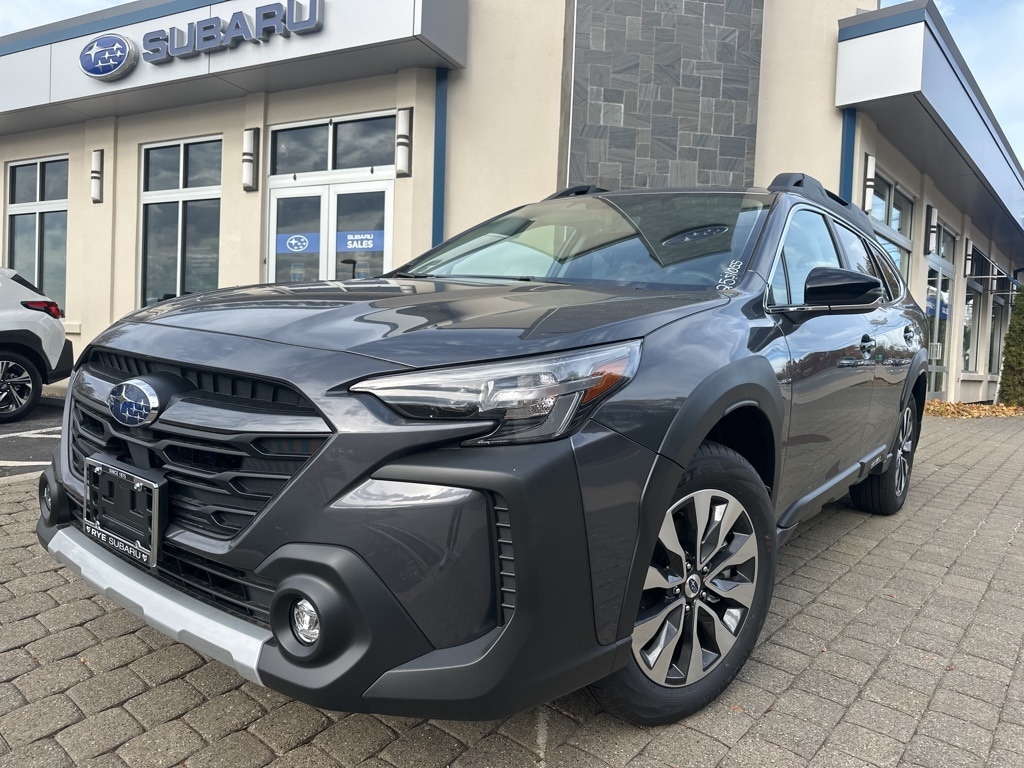 2025 Subaru Outback Limited's photo