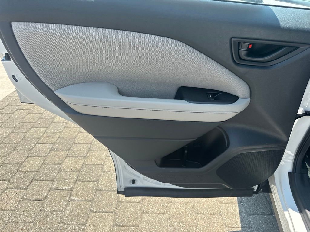 2026 Subaru Forester Base - Photo 14