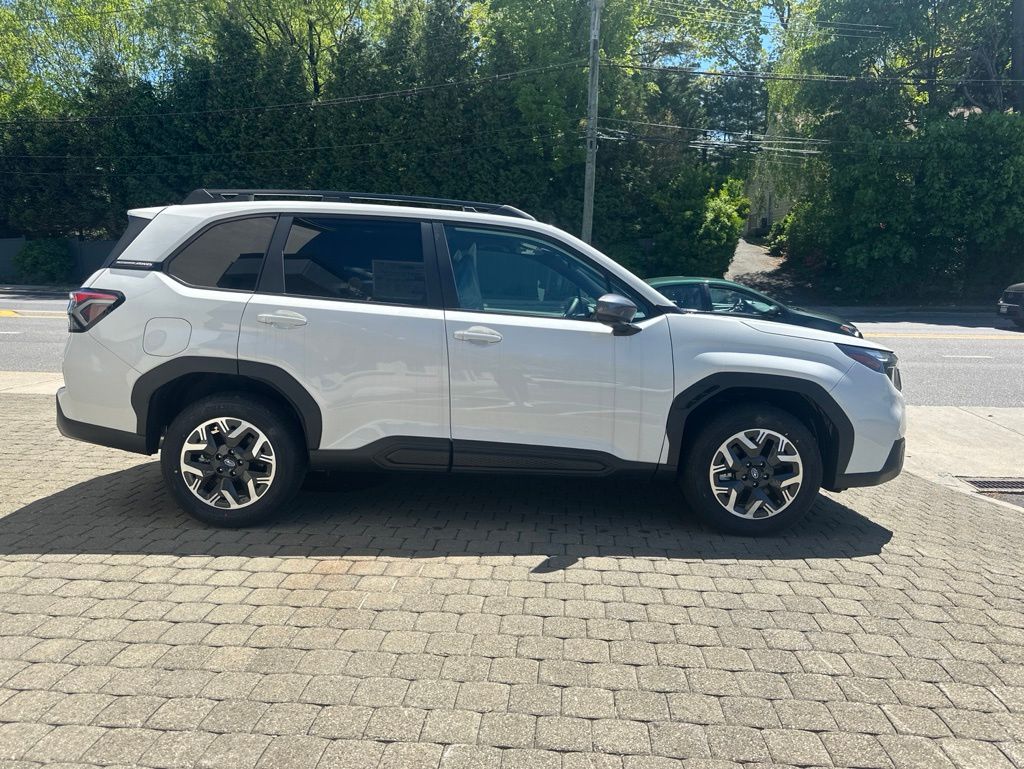 2026 Subaru Forester Premium - Photo 5