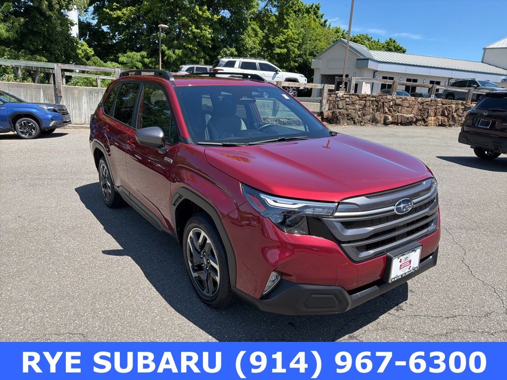 2025 Subaru Forester Premium Hybrid's photo