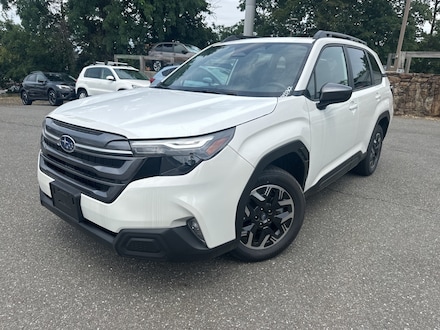 2025 Subaru Forester Premium SUV
