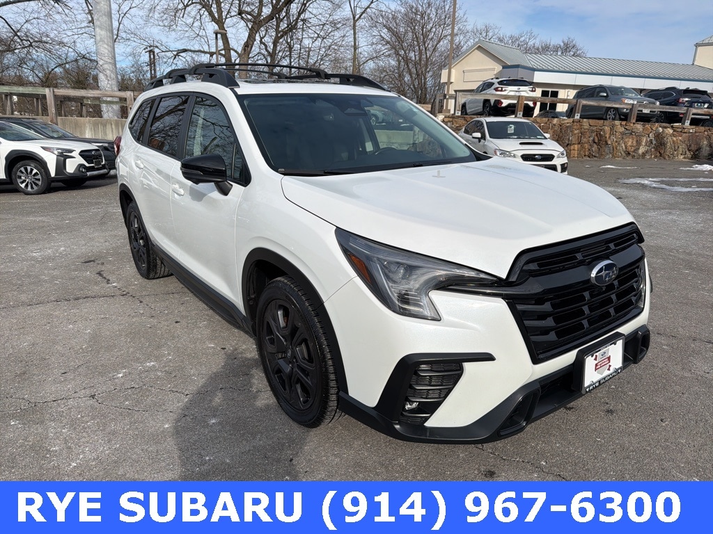 2023 Subaru Ascent Onyx Edition Limited's photo
