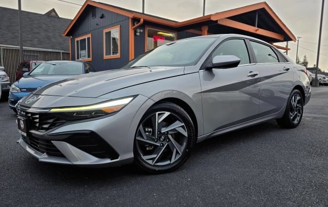 2025 Hyundai Elantra