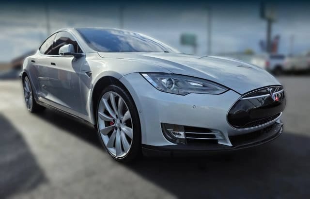 2014 Tesla Model S S - Photo 7