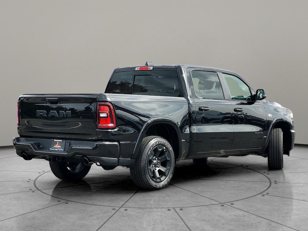 New 2026 Ram 1500 BIG HORN CREW CAB 4X4 5'7 BOX Pickup