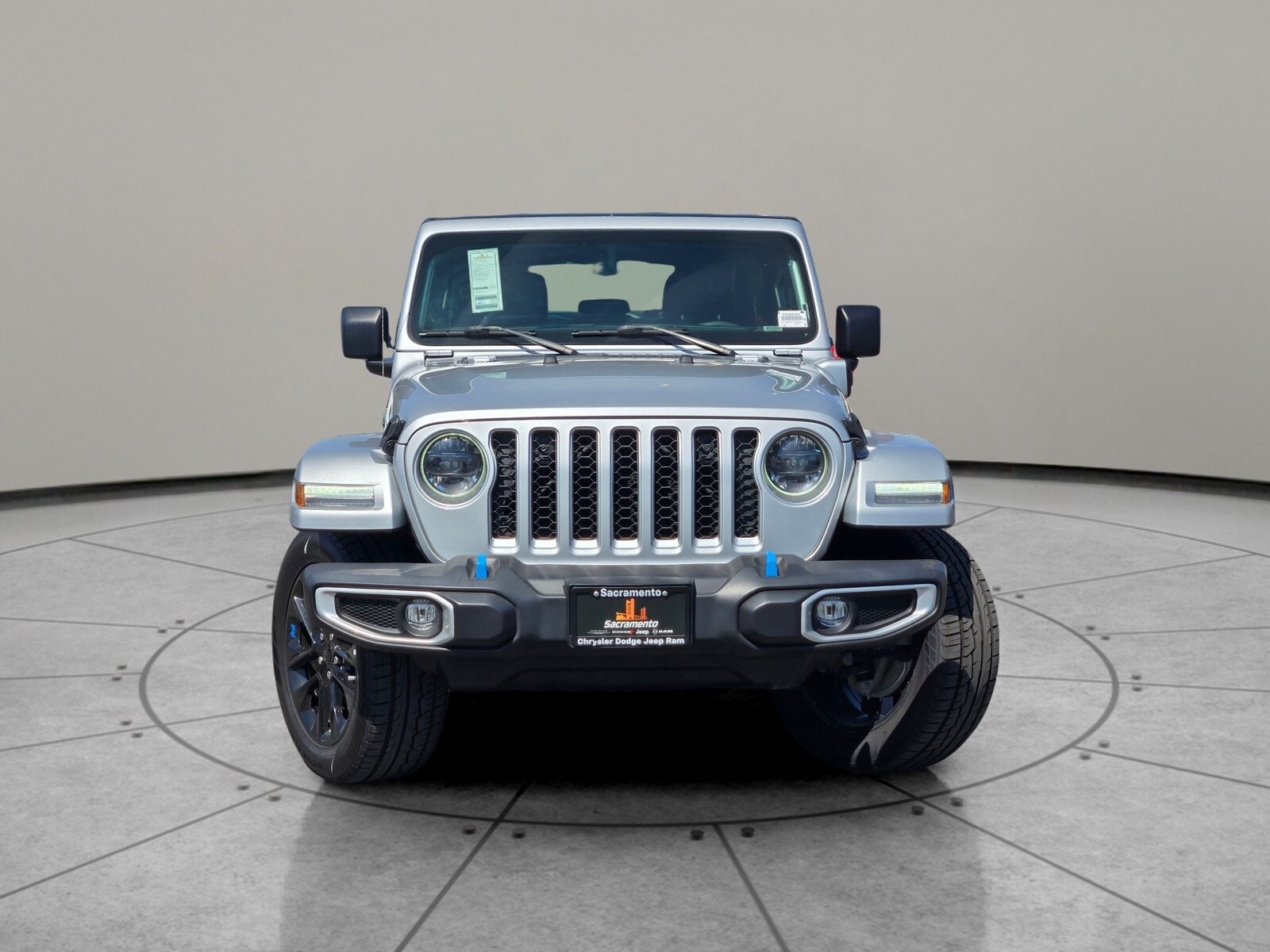 2023 Jeep Wrangler Sahara 4xe photo 2