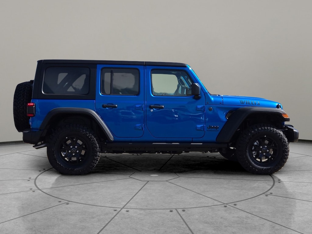 New 2025 Jeep Wrangler 4-DOOR WILLYS Sport Utility