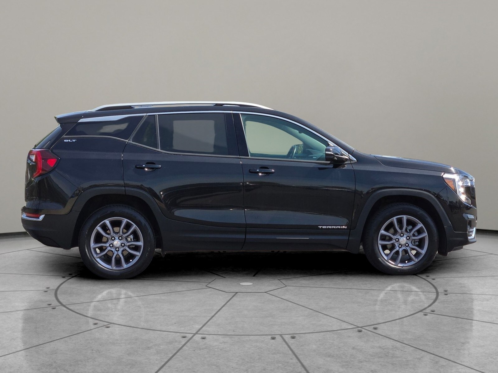 2023 Gmc Terrain SLT photo 3
