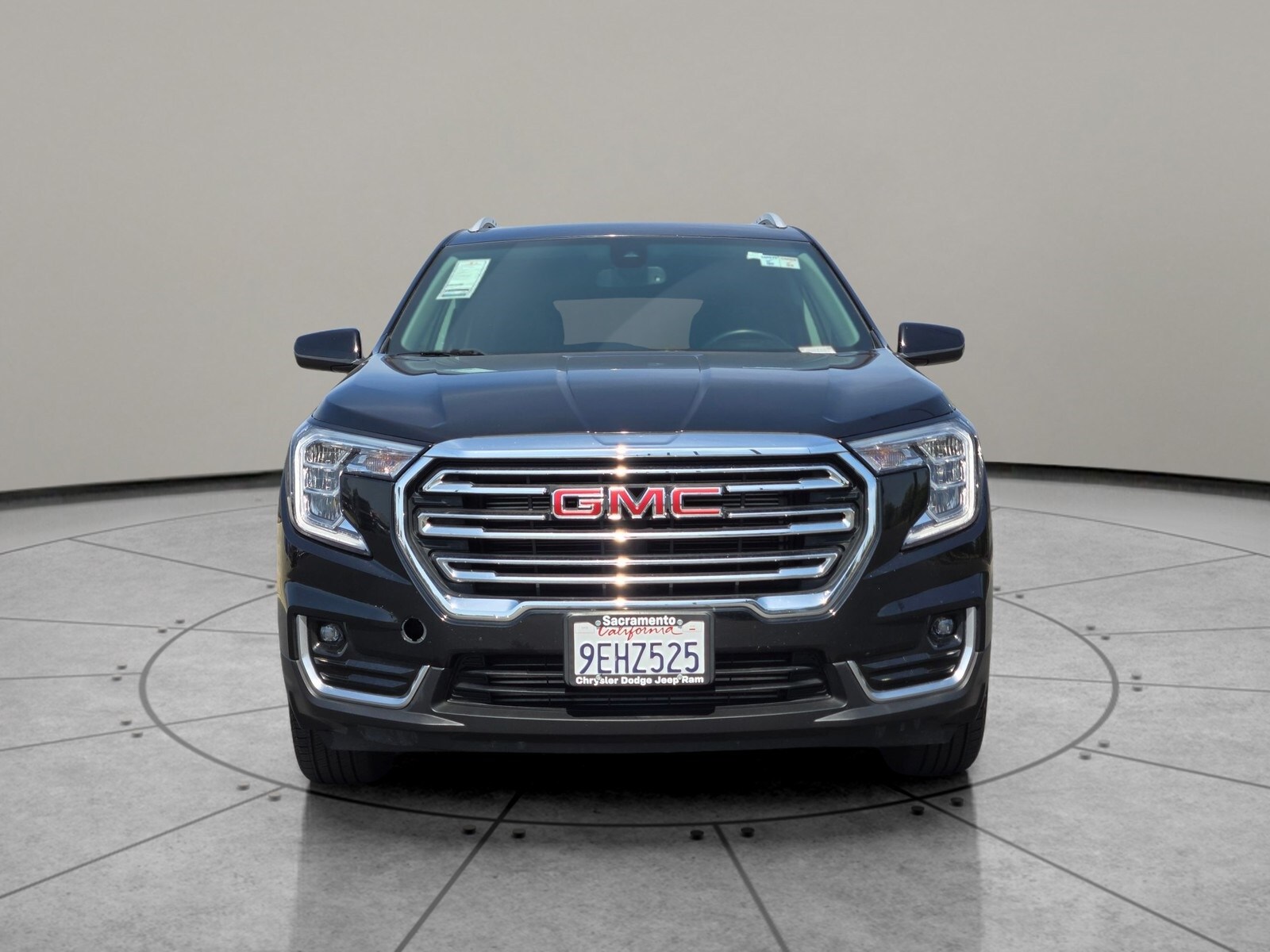 2023 Gmc Terrain SLT photo 2
