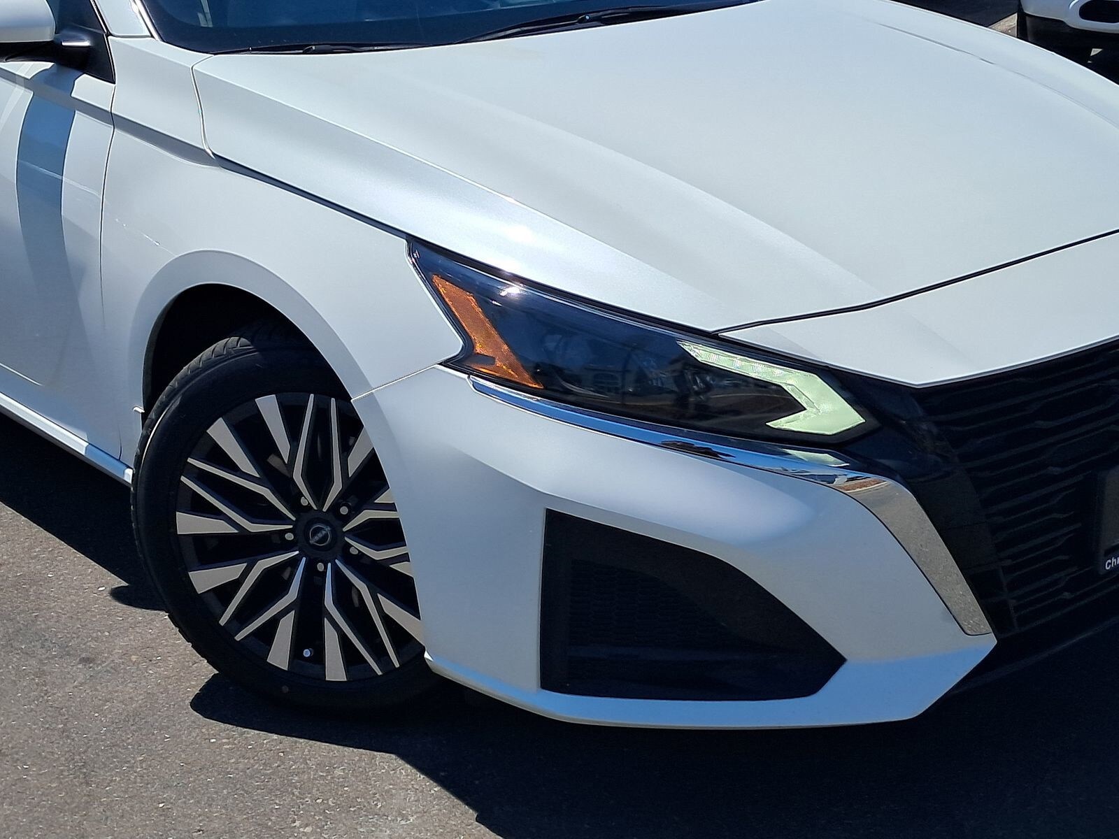 2023 Nissan Altima 2.5 SV photo 3