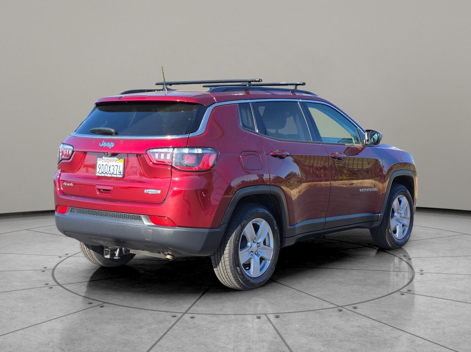 2022 Jeep Compass Latitude photo 4