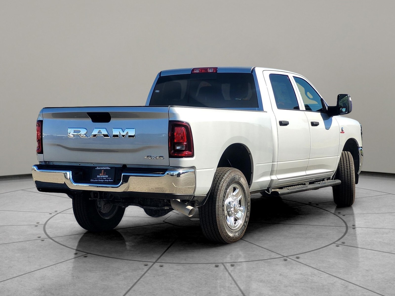 2025 Ram 2500 Tradesman photo 4
