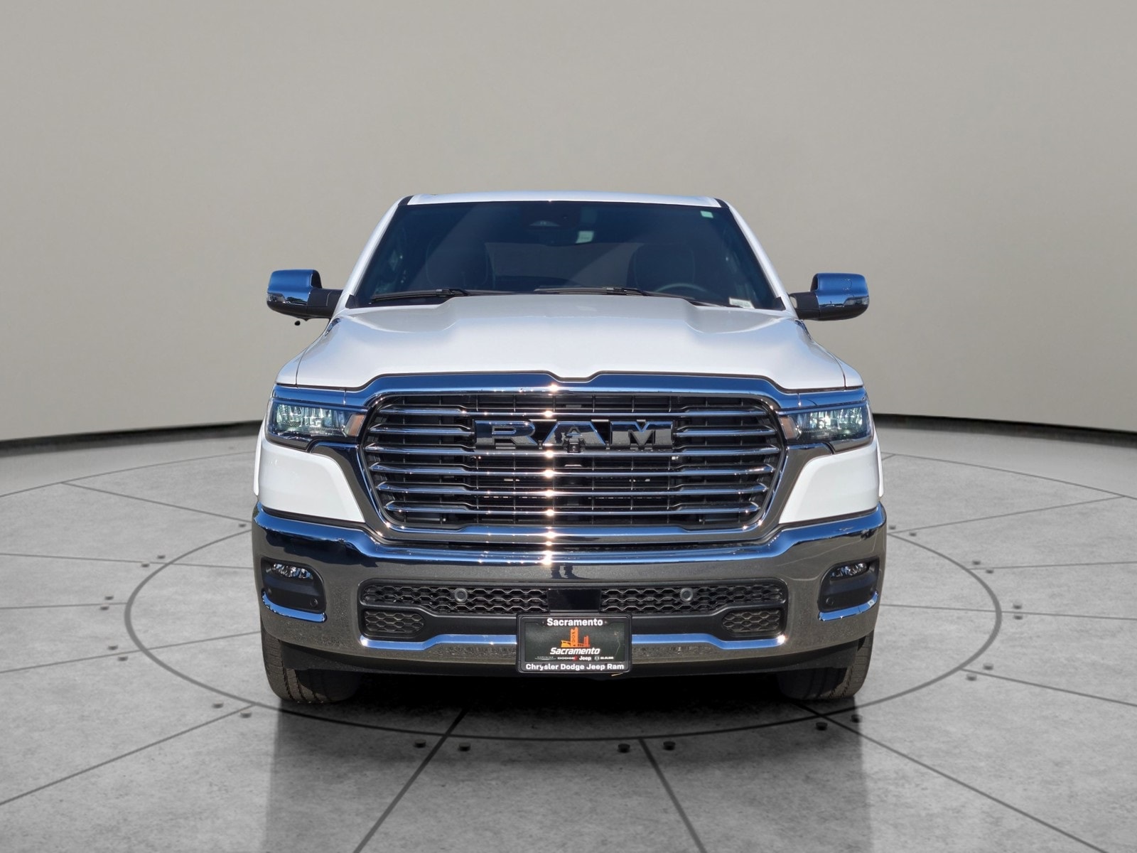 2025 Ram 1500 Laramie photo 2