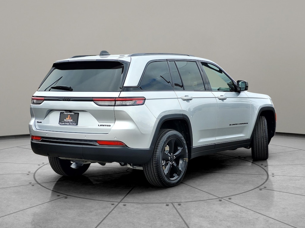 New 2025 Jeep Grand Cherokee LIMITED 4X4 Sport Utility