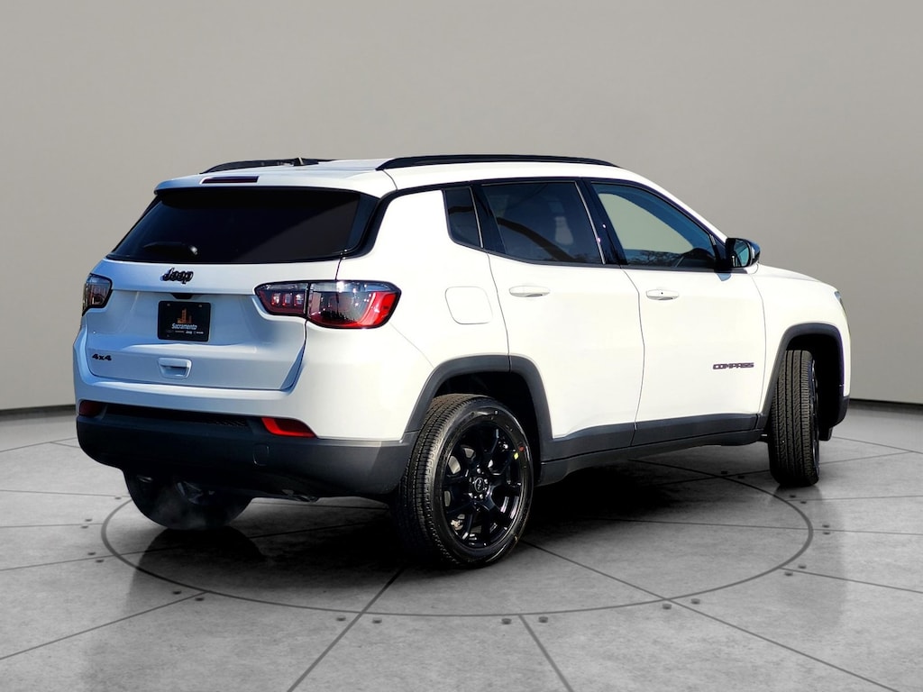 New 2026 Jeep Compass LATITUDE ALTITUDE 4X4 Sport Utility