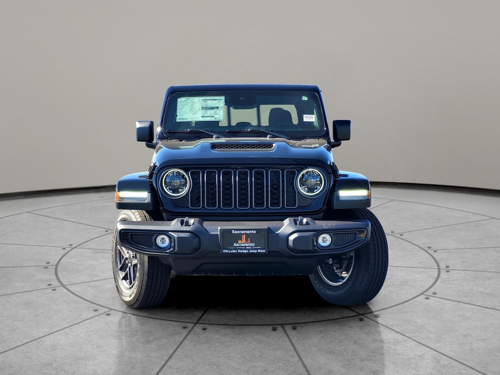 New 2025 Jeep Gladiator SPORT S 4X4 Pickup