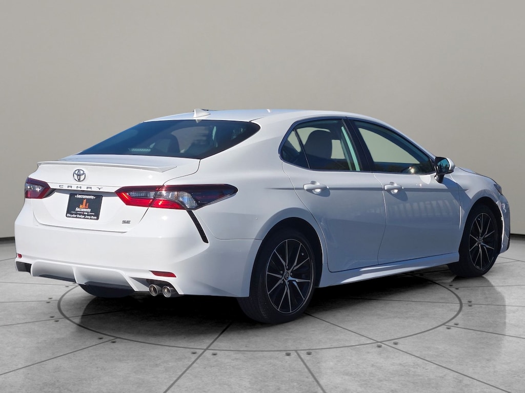 Used 2024 Toyota Camry SE Sedan