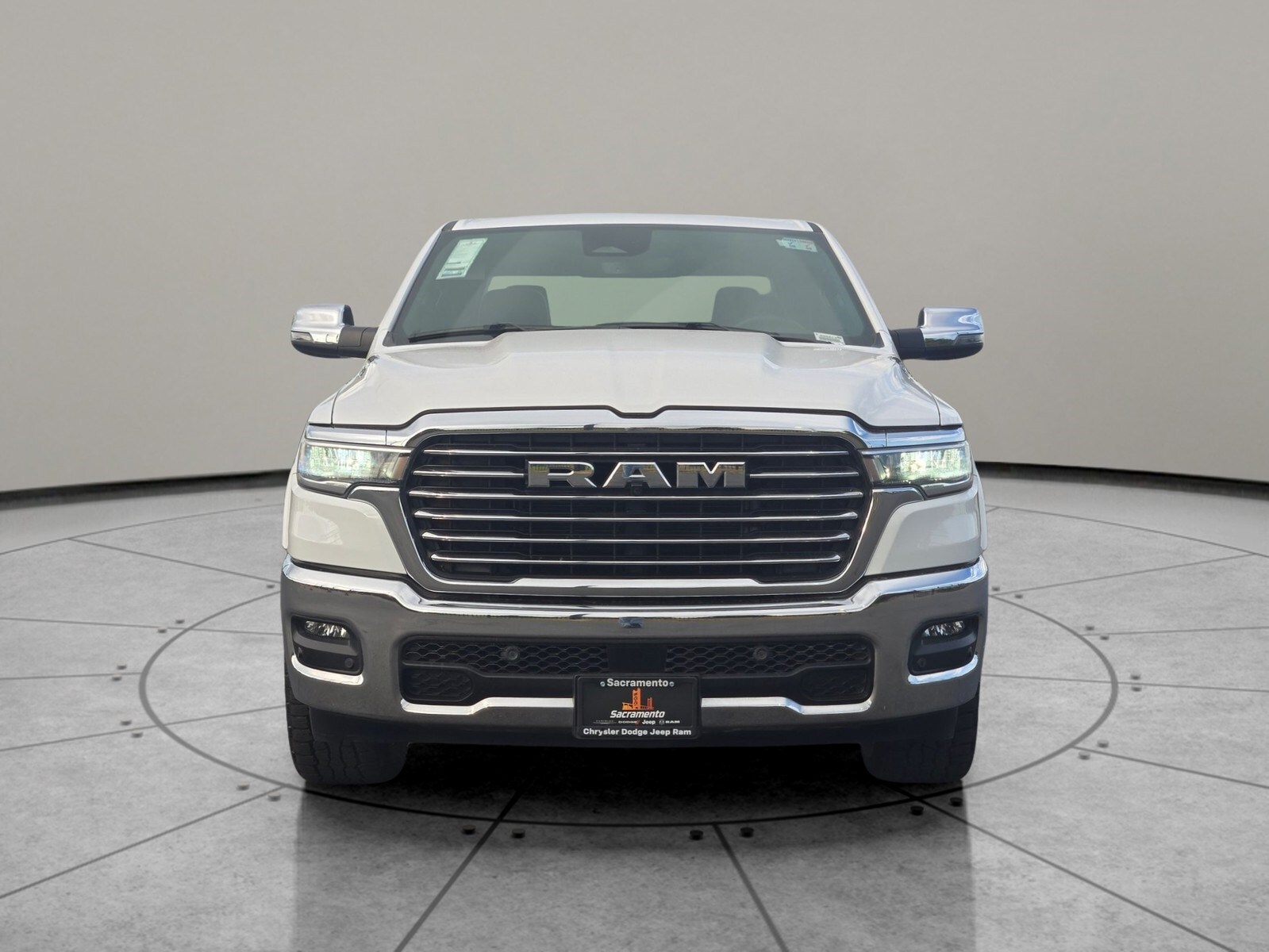 2025 Ram 1500 Laramie photo 2