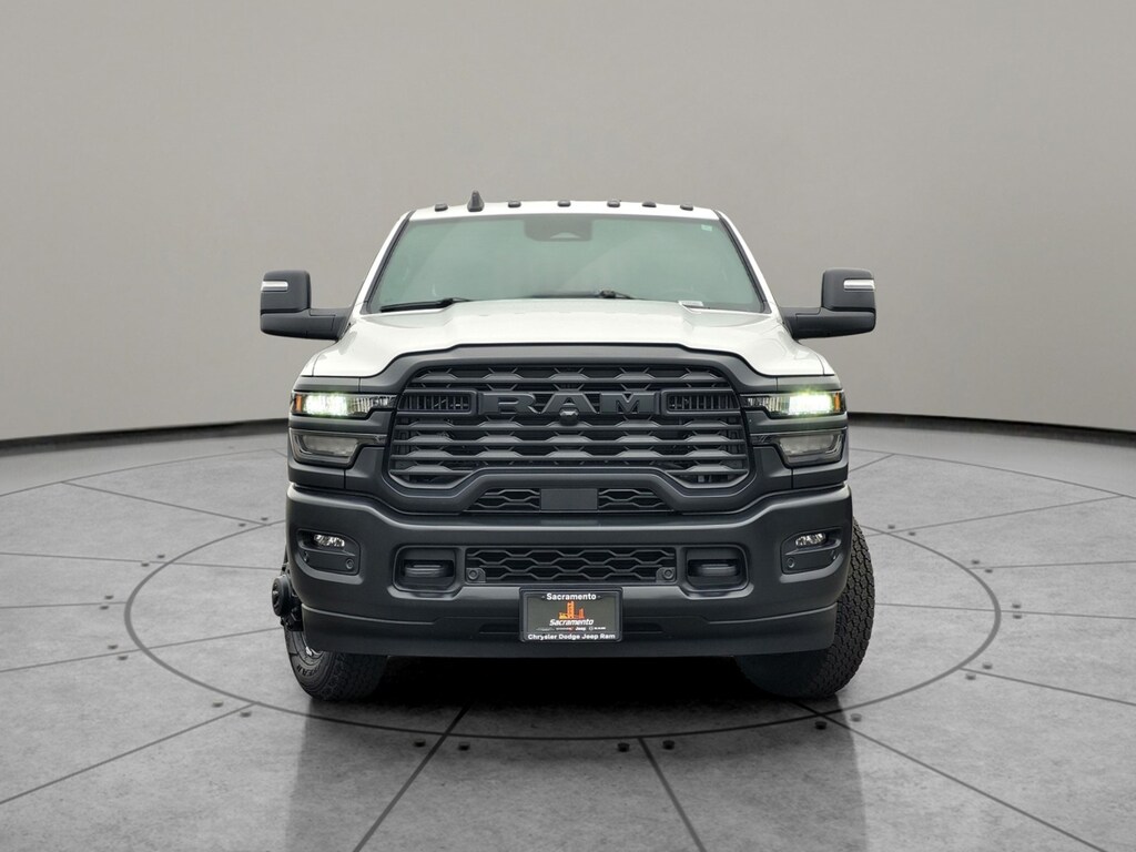 New 2026 Ram 3500 TRADESMAN CREW CAB 4X4 8' BOX Pickup