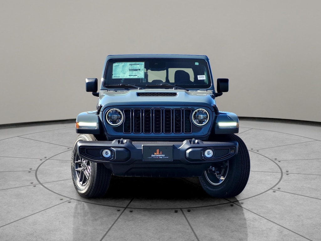 New 2025 Jeep Gladiator SPORT S 4X4 Pickup