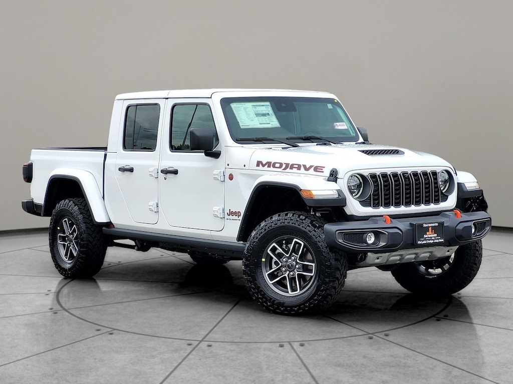 New 2025 Jeep Gladiator MOJAVE 4X4 Pickup