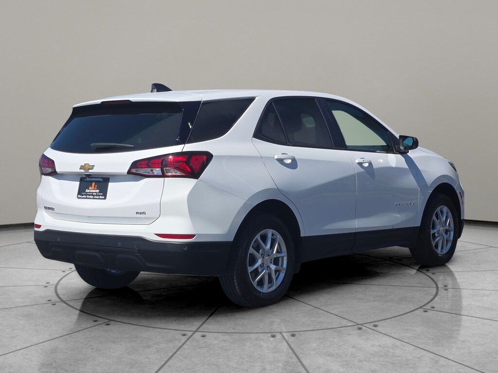 Used 2024 Chevrolet Equinox LS SUV