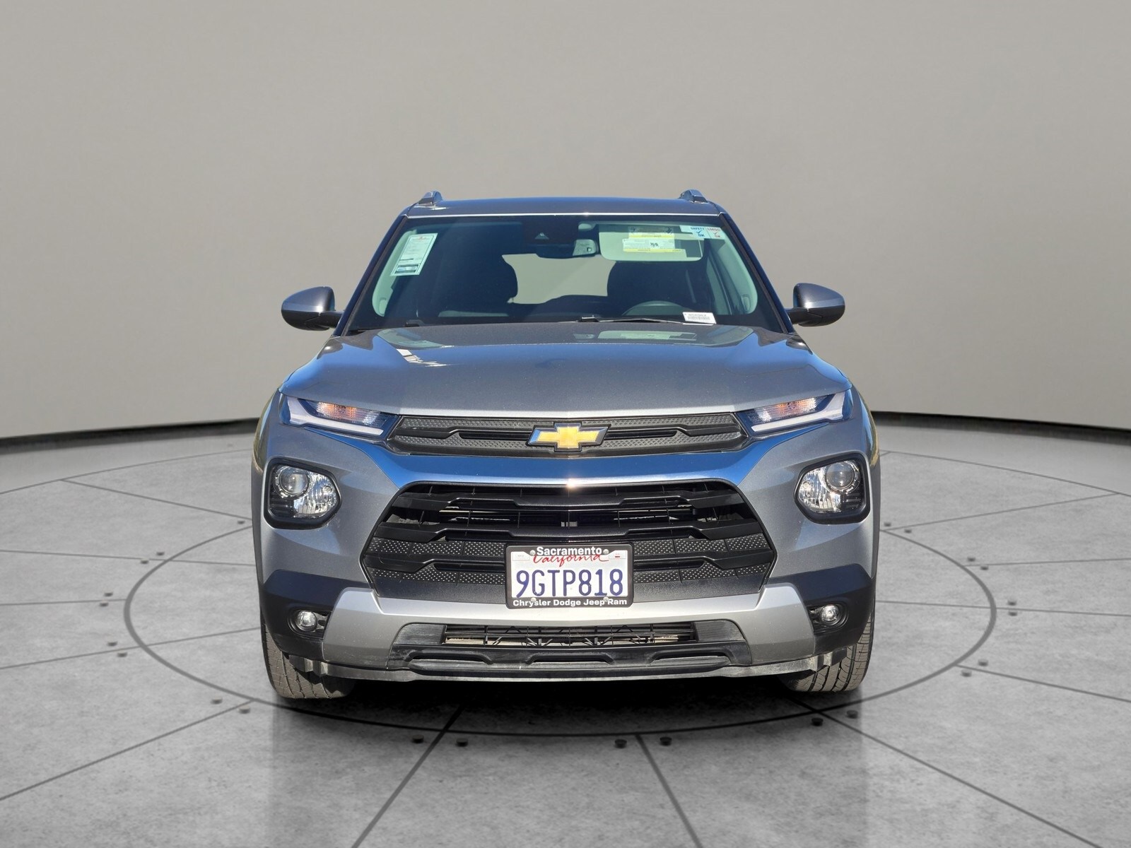 2023 Chevrolet Trailblazer LT photo 2