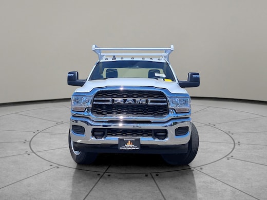 2024 Ram 3500 Tradesman photo 2