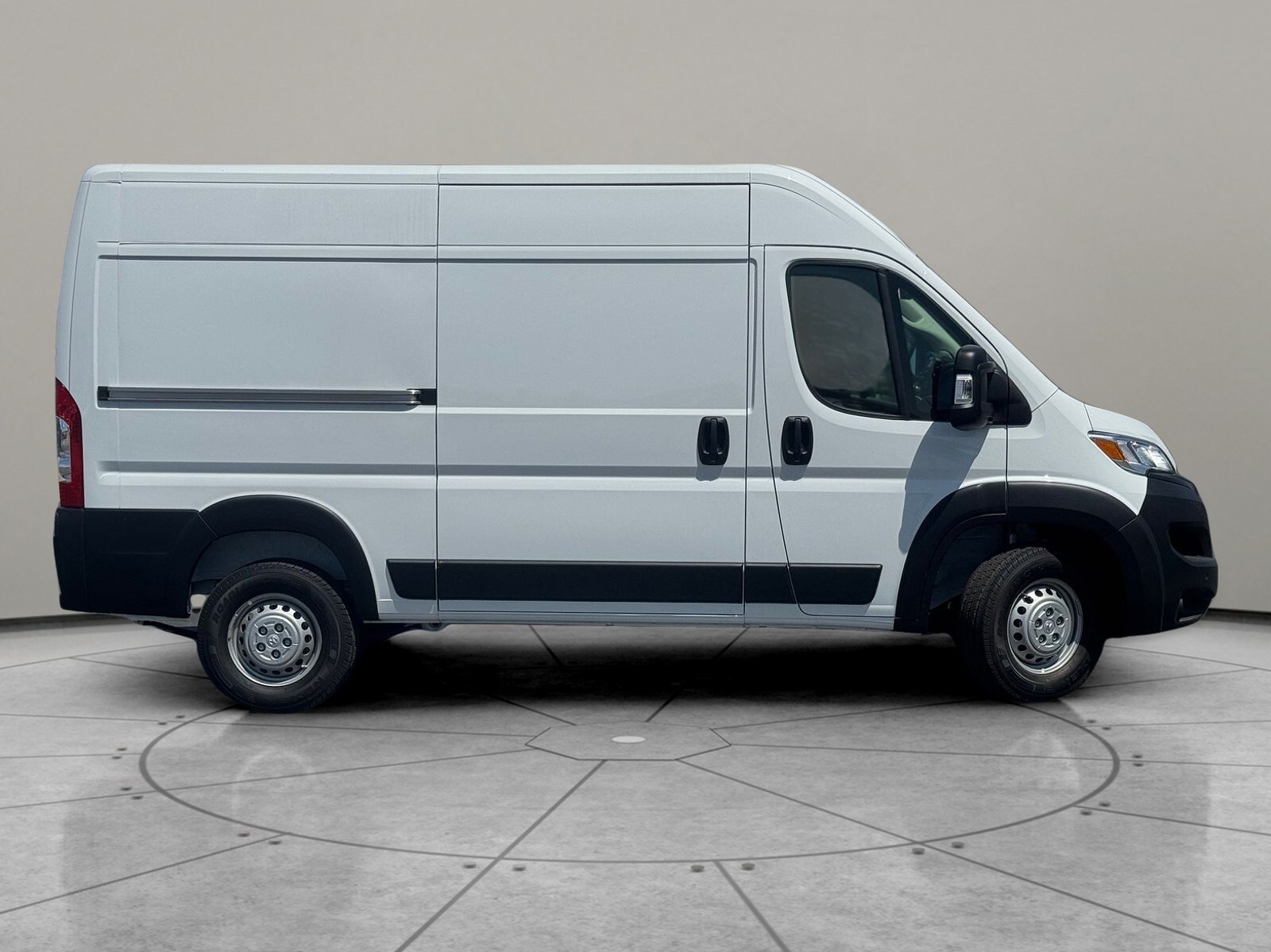 2025 Ram ProMaster 1500 photo 2