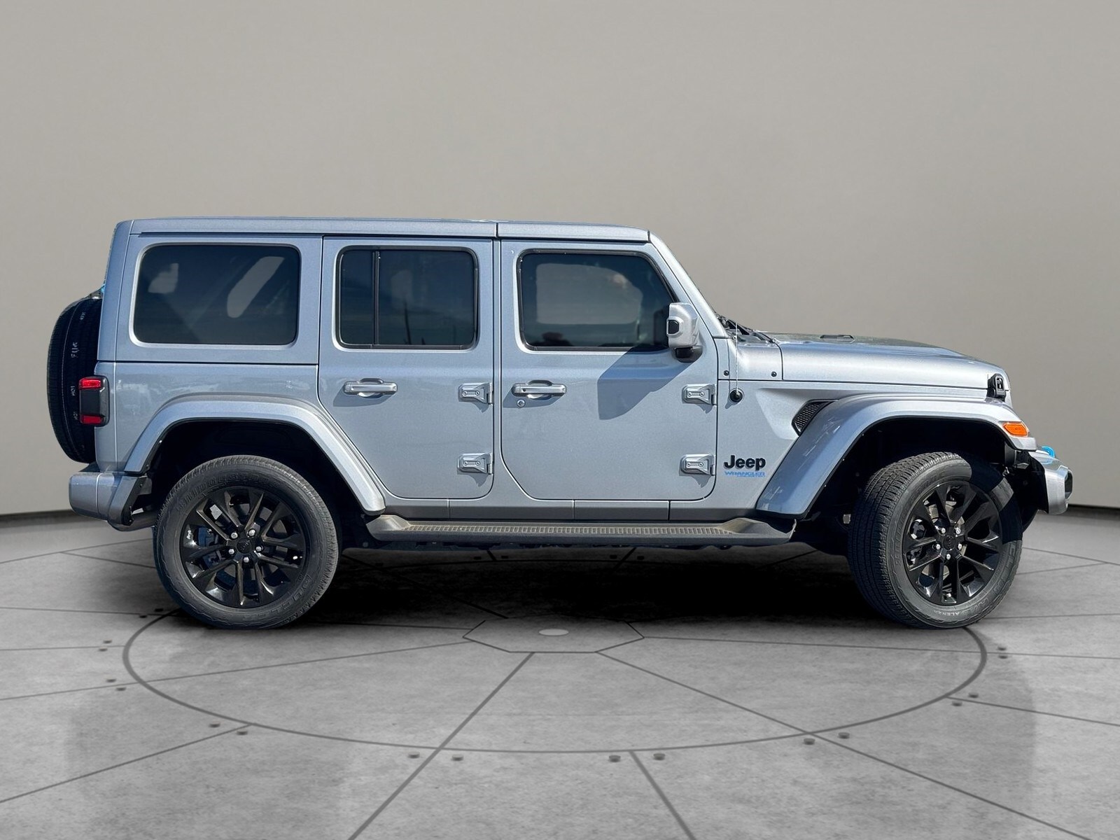 2021 Jeep Wrangler Unlimited Sahara High Altitude 4xe photo 3