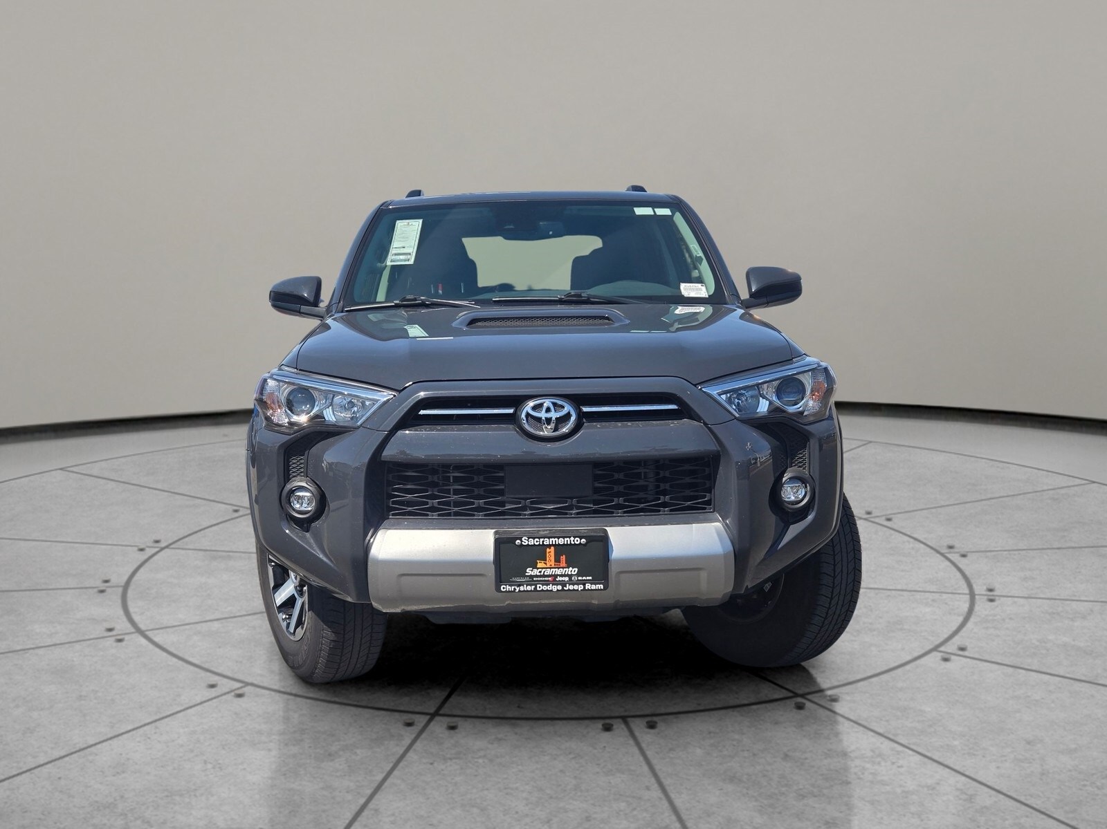 2024 Toyota 4Runner TRD Off-Road photo 2