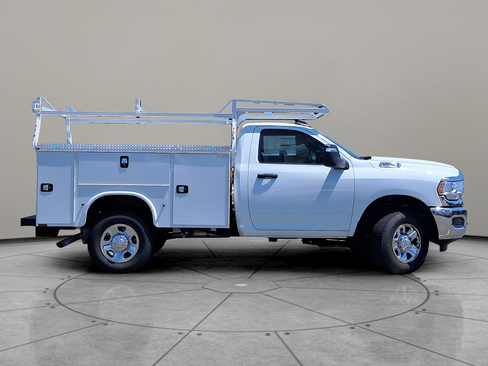 2024 Ram 3500 Tradesman photo 3